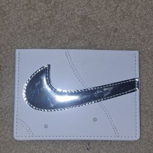 Nike Women's White Wallet-purse *NWOB* (It Got Crushed 😢)
